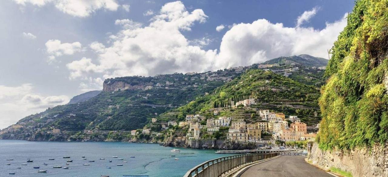 Amalfi Coast Palace In Minori Apartment Exterior photo